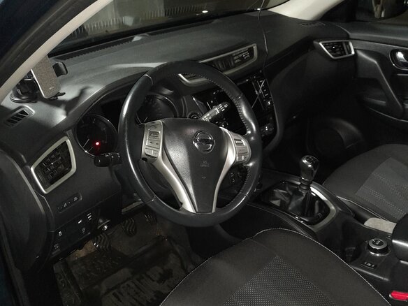 2017 Nissan X-Trail III, синий, 1550000 рублей - вид 3