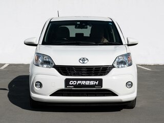2018 Toyota Passo III Рестайлинг, белый, 995000 рублей, вид 3