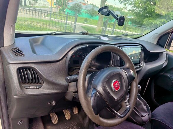 2018 Fiat Doblo II Рестайлинг, белый, 750000 рублей - вид 12