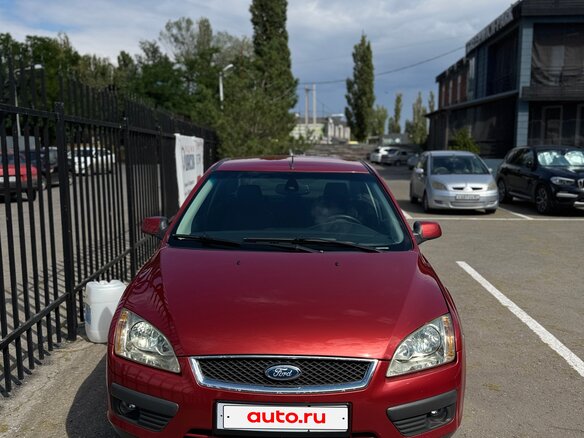2006 Ford Focus II, красный, 550000 рублей - вид 1