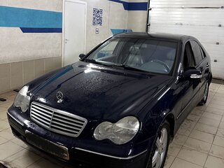 2002 Mercedes-Benz C-Класс 180 II (W203), синий, 550000 рублей, вид 3