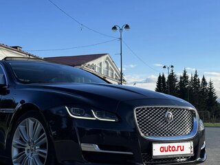 2016 Jaguar XJ IV (X351) Рестайлинг, фиолетовый, 3250000 рублей, вид 1