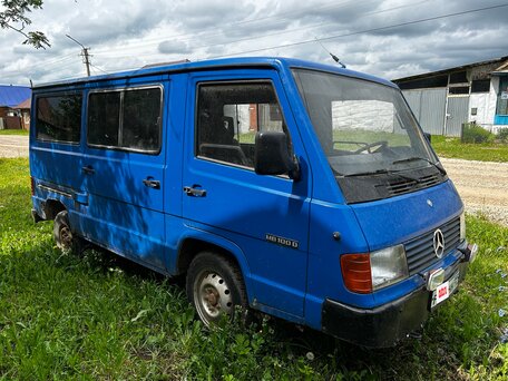 1994 Mercedes-Benz MB 100, синий, 350000 рублей, вид 1
