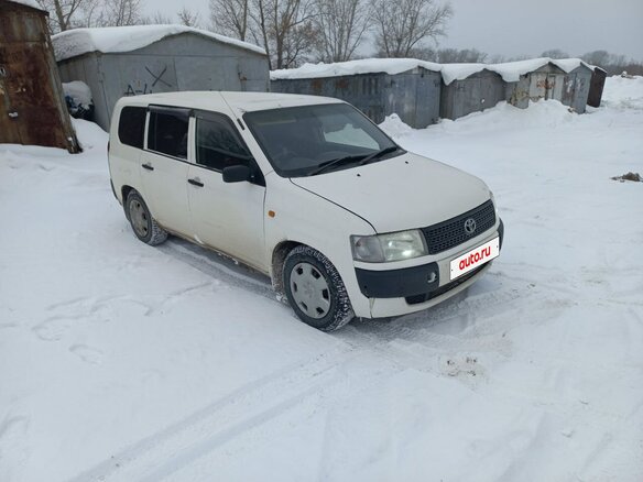 2005 Toyota Probox I, белый, 400000 рублей - вид 2