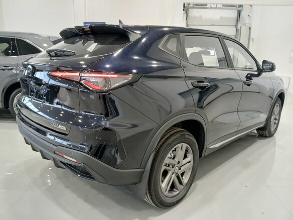 2025 Changan CS35 Max, чёрный, 2789900 рублей - вид 3