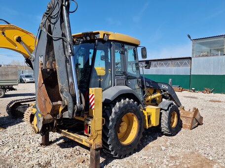 2012 John Deere 325K, жёлтый, 4000000 рублей, вид 5