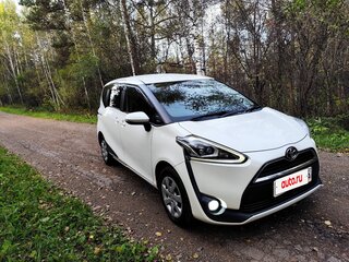 2016 Toyota Sienta II, белый, 1265000 рублей, вид 3