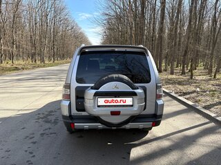 2008 Mitsubishi Pajero IV, серебристый, 1850000 рублей, вид 5