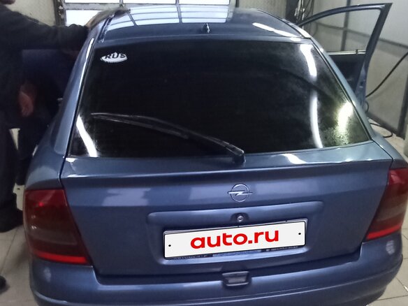 2001 Opel Astra G, серый, 350000 рублей - вид 2
