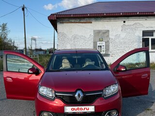 2014 Renault Logan II, красный, 540000 рублей, вид 3