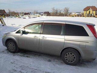 2004 Nissan Presage II, серый, 730000 рублей, вид 3