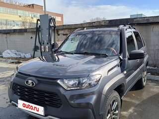2022 Lada (ВАЗ) Niva Travel I, серый, 1100000 рублей, вид 1