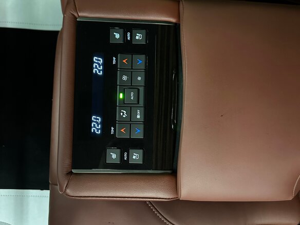 2019 Lexus LX 570 III Рестайлинг 2, чёрный - вид 36
