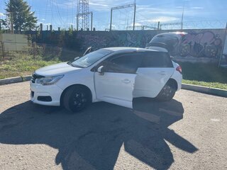 2012 Citroen C4 II, белый, 530000 рублей, вид 2