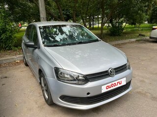 2011 Volkswagen Polo V, серебристый, 380000 рублей, вид 5