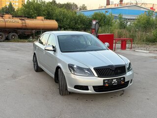 2012 Skoda Octavia II (A5) Рестайлинг, серебристый, 500000 рублей, вид 2