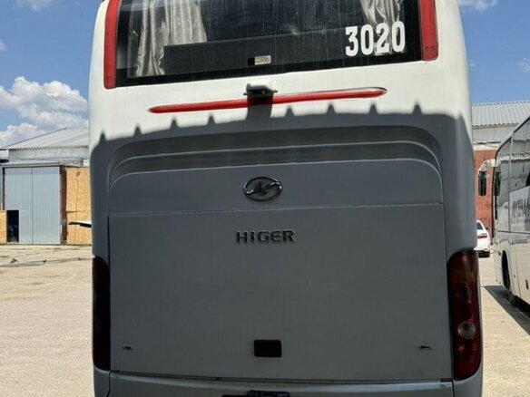 2012 Higer KLQ 6129, белый, 2100000 рублей - вид 6