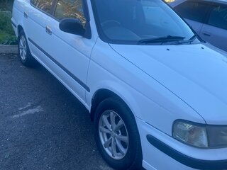 2001 Nissan Sunny B15, белый, 220000 рублей, вид 2