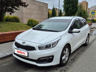 2018 Kia Ceed II Рестайлинг, белый, 1020000 рублей, вид 1