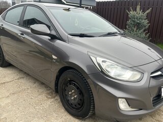 2011 Hyundai Solaris I, серый, 550000 рублей, вид 1