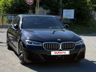 2022 BMW 5 серии 530i VII (G30/G31/G38) Рестайлинг, синий, 5600000 рублей, вид 4