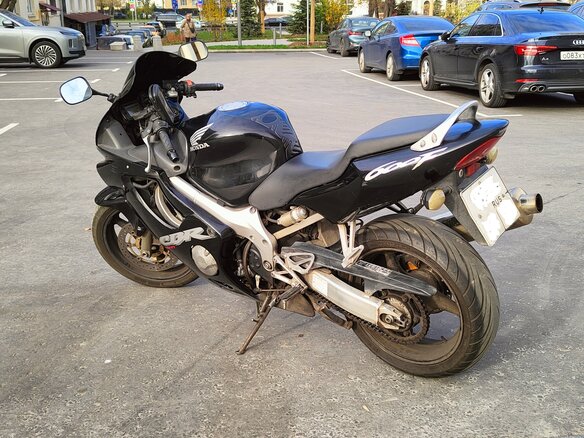2004 Honda CBR 600F, чёрный, 450000 рублей