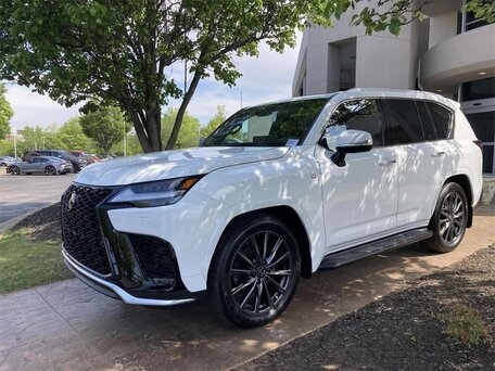 Lexus LX IV