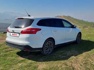 2018 Ford Focus III Рестайлинг, белый, 900000 рублей, вид 5