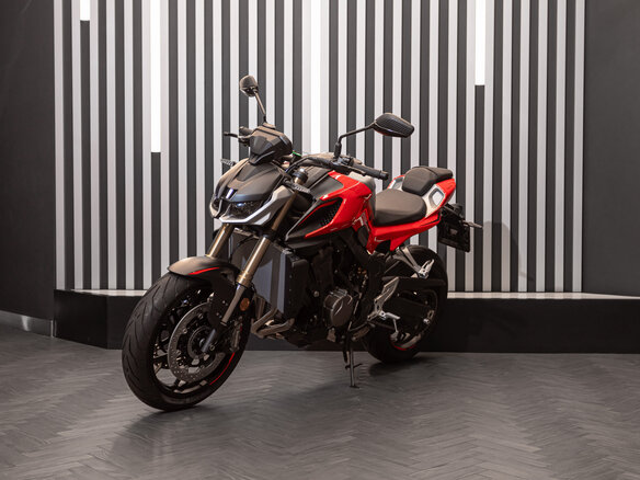 2026 QJMotor SRK 800, красный, 820000 рублей - вид 6