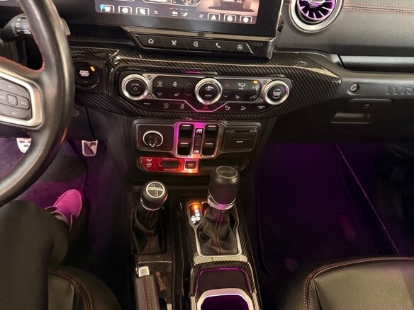 2019 Jeep Wrangler IV (JL), чёрный, 5300000 рублей - вид 18
