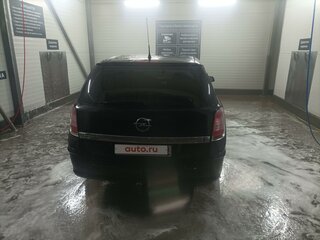 2011 Opel Astra H Рестайлинг, чёрный, 590000 рублей, вид 4