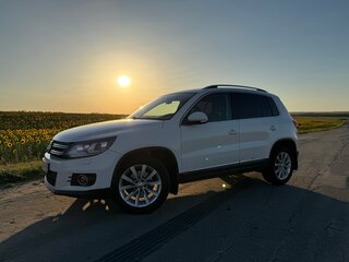 2012 Volkswagen Tiguan I Рестайлинг, белый, 1300000 рублей, вид 3