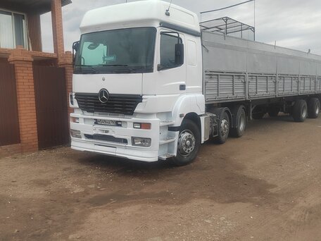 2004 Mercedes-Benz Axor, белый, 2125000 рублей, вид 4