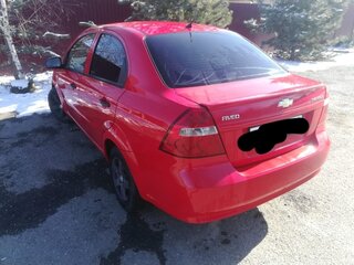 2008 Chevrolet Aveo I Рестайлинг, красный, 335000 рублей, вид 3