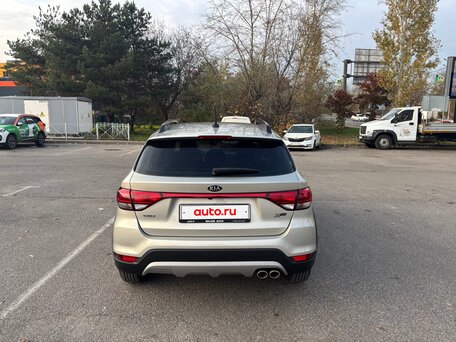 2020 Kia Rio X-Line IV, серебристый, 1735000 рублей, вид 3