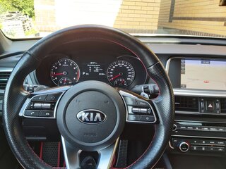 2018 Kia Optima IV Рестайлинг, белый, 2100000 рублей, вид 4