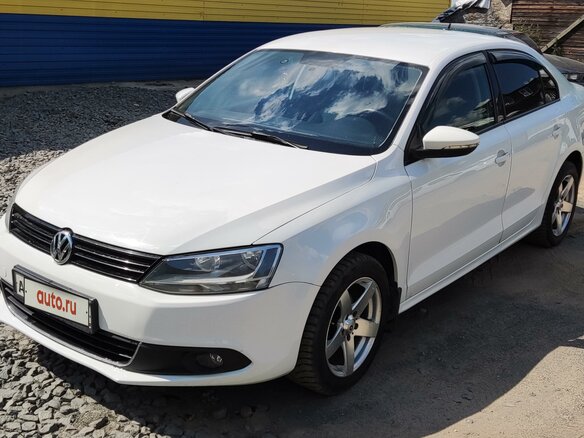 2012 Volkswagen Jetta VI, белый, 1020000 рублей