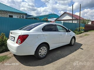 2012 Chevrolet Aveo II, белый, 480000 рублей, вид 2