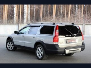 2004 Volvo XC70 I Рестайлинг, серебристый, 330000 рублей, вид 4