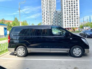 2018 Hyundai H-1 II Рестайлинг, чёрный, 2250000 рублей, вид 4