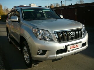 2013 Toyota Land Cruiser Prado 150 Series, серебристый, 8000000 рублей, вид 1