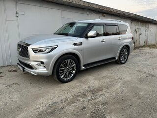 2019 Infiniti QX80 I Рестайлинг 2, серебристый, 5800000 рублей, вид 1