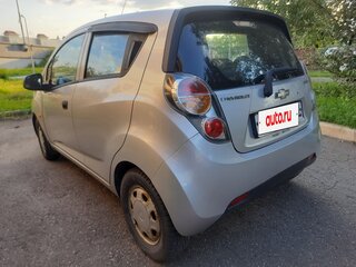 2011 Chevrolet Spark III, серебристый, 470000 рублей, вид 3
