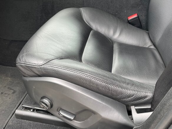 2018 Volvo XC60 II, чёрный, 3500000 рублей - вид 18
