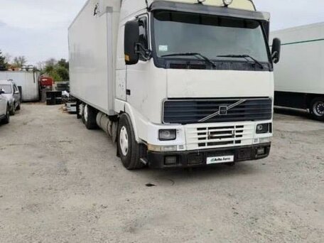 1995 Volvo FH, белый, 2000000 рублей, вид 1