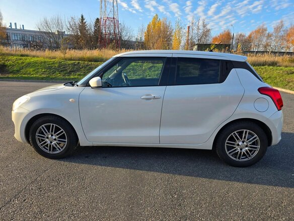 2017 Suzuki Swift V, белый, 1100000 рублей - вид 3