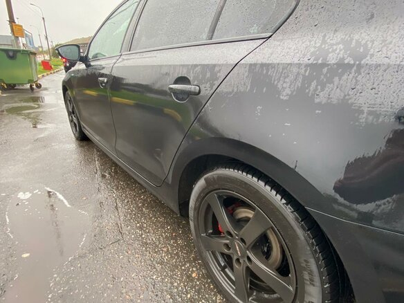 2013 Volkswagen Jetta VI, чёрный - вид 2