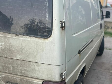 2001 Volkswagen Transporter, белый, 450000 рублей, вид 4