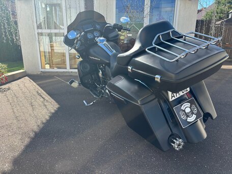 2015 Harley-Davidson Road Glide, чёрный, 1400000 рублей, вид 4