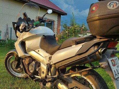 2002 Aprilia ETV 1000 Caponord, белый, 460000 рублей, вид 3